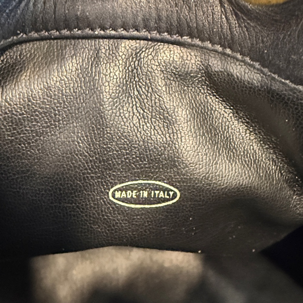 Chanel Lambskin Bucket Bag - Picture 9 of 13